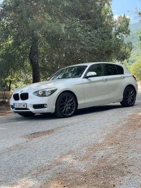 BMW 118 Бяла перла, снимка 2