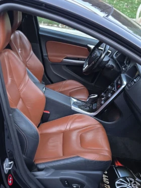 Volvo V60 2.4D 215kc 4х4, снимка 10