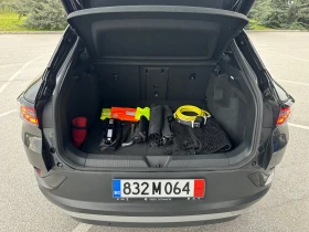 VW ID.4 PRO/204кс/54хил.км/Matrix/Keyless/360Cam/Масаж, снимка 14