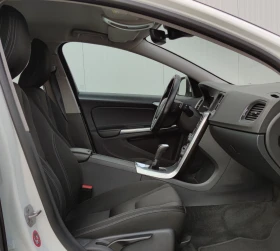 Volvo V60 2.0d* 120к.с* , снимка 12