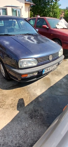 VW Golf 1.8 90кс, снимка 1