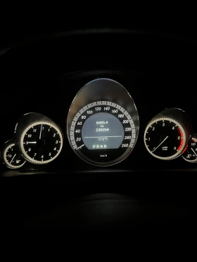 Mercedes-Benz E 350 CDI  | Mobile.bg    15