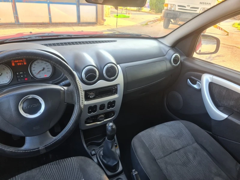 Dacia Sandero 1.4I 75kc GAS, снимка 7 - Автомобили и джипове - 41645919