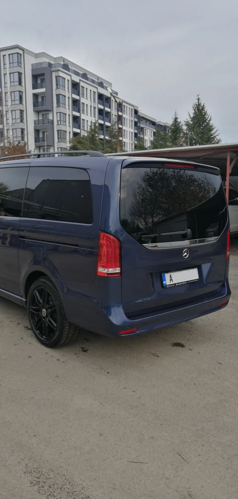 Mercedes-Benz V 300 Avantgarde edition, снимка 2 - Автомобили и джипове - 47266442