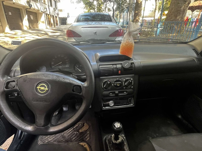 Opel Corsa B, снимка 5 - Автомобили и джипове - 47884181