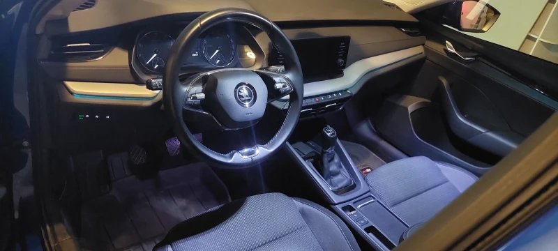 Skoda Octavia, снимка 6 - Автомобили и джипове - 51396601