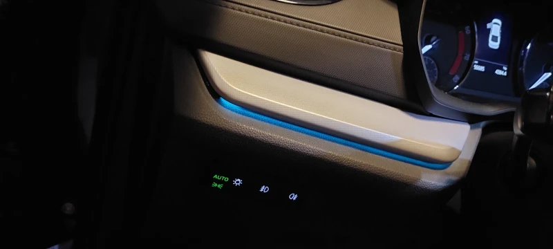 Skoda Octavia, снимка 7 - Автомобили и джипове - 51396601