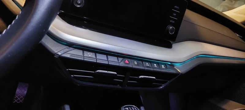 Skoda Octavia, снимка 8 - Автомобили и джипове - 51396601