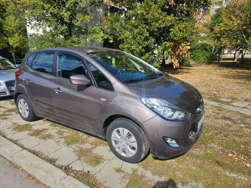 Hyundai Ix20, снимка 4 - Автомобили и джипове - 51952342