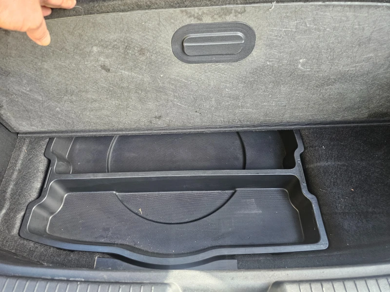 Hyundai Ix20, снимка 9 - Автомобили и джипове - 51952342