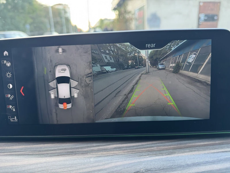 BMW 520 Luxury Line, снимка 15 - Автомобили и джипове - 52407791