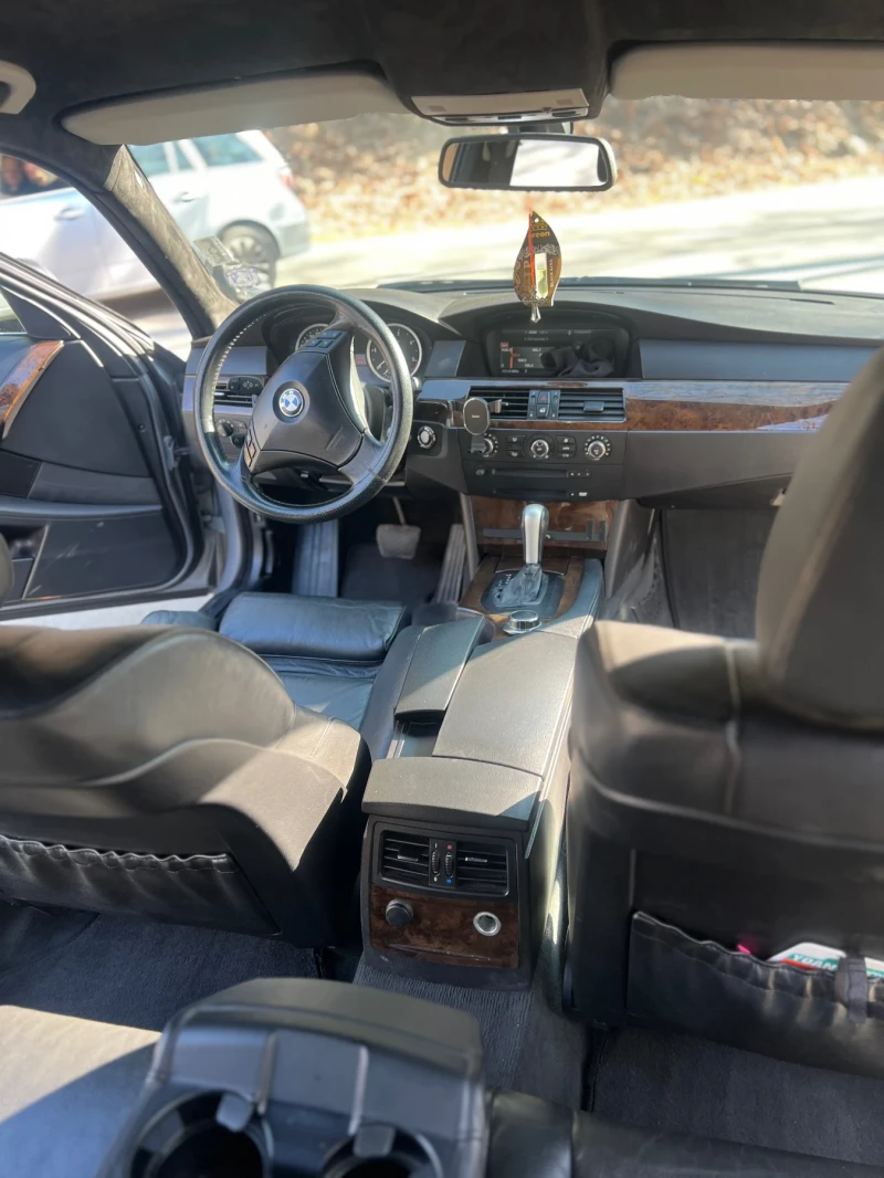 BMW 530, снимка 6 - Автомобили и джипове - 52929324