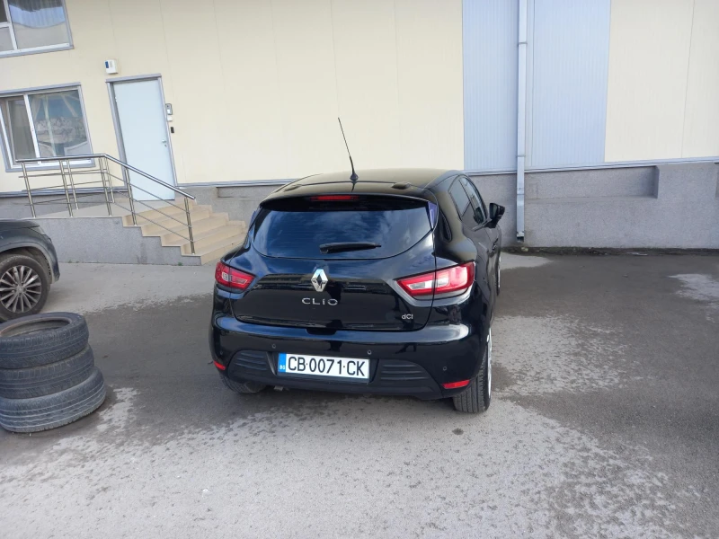 Renault Clio, снимка 11 - Автомобили и джипове - 53047216