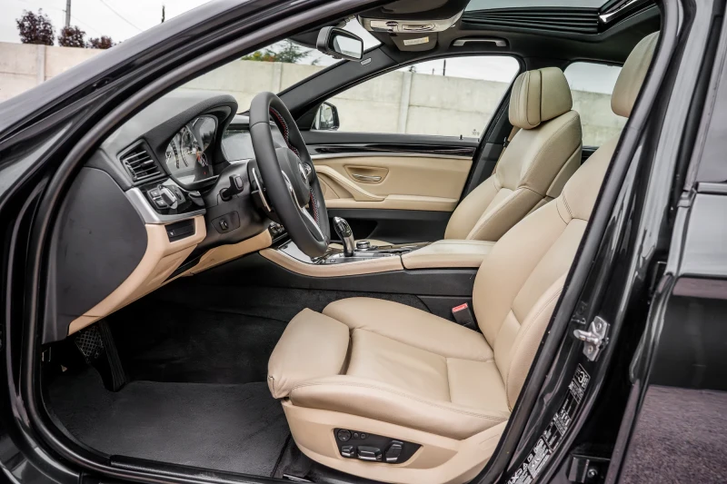 BMW 530 M PERFORMANCE , снимка 10 - Автомобили и джипове - 53059944