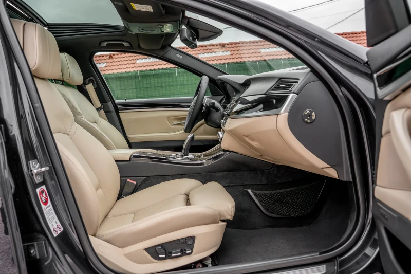 BMW 530 M PERFORMANCE , снимка 12 - Автомобили и джипове - 53059944