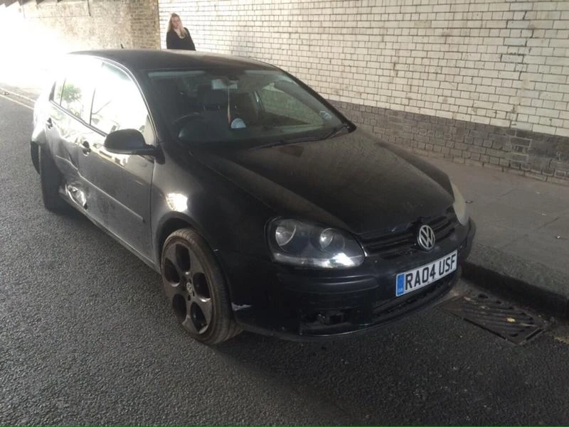 VW Golf 1.6FSI и 1.9TDI