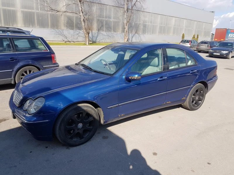 Mercedes-Benz C 220 220 CDI Elegance Автоматик Кожа, снимка 2 - Автомобили и джипове - 47214797