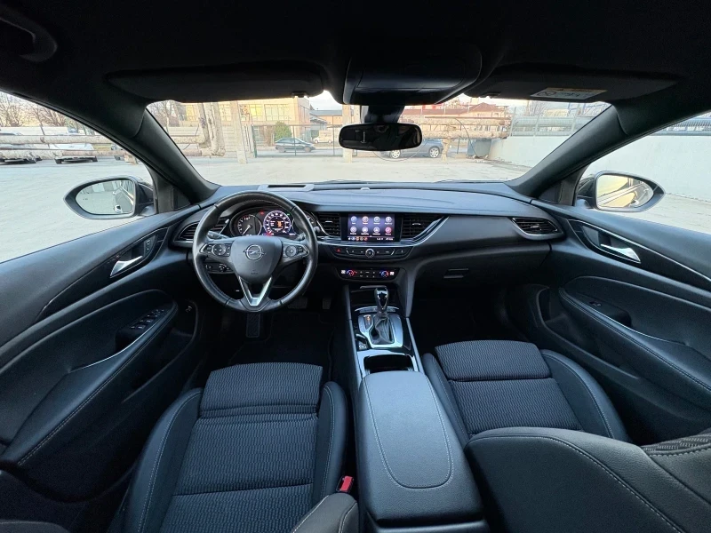 Opel Insignia НОВ 58 400 км.  - изображение 2