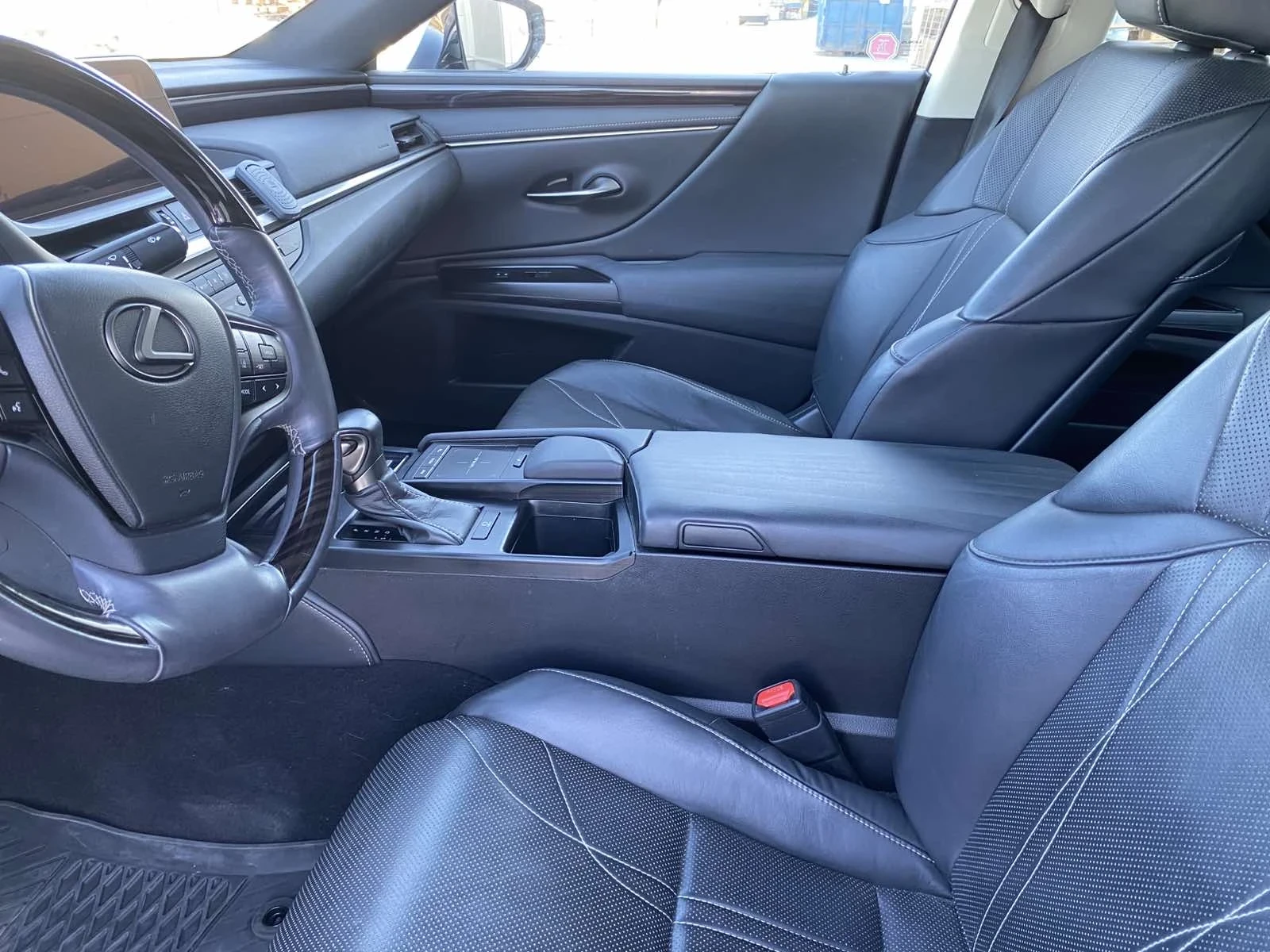 Lexus ES 350  - изображение 8