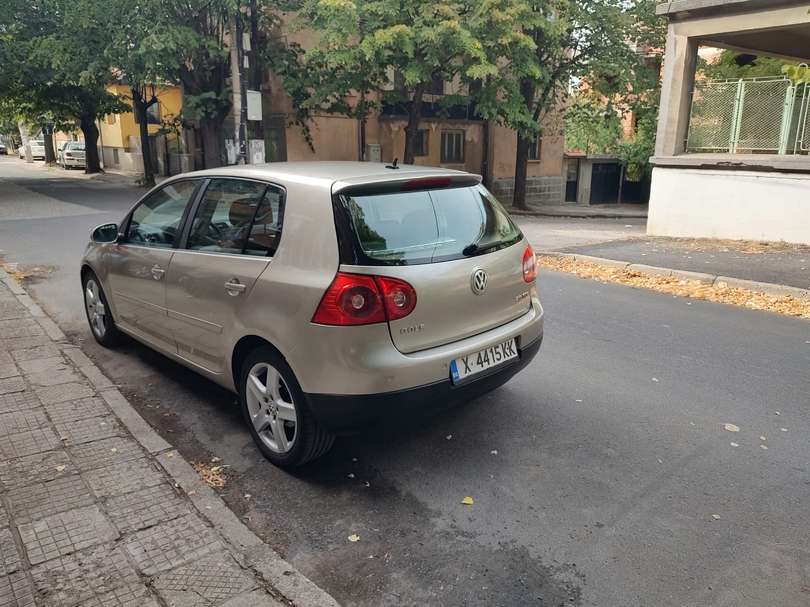 VW Golf 2.0 TDI | Mobile.bg � ����������� 11