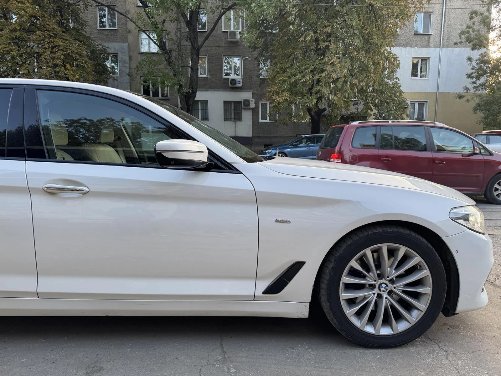 BMW 520 Luxury Line - изображение 5