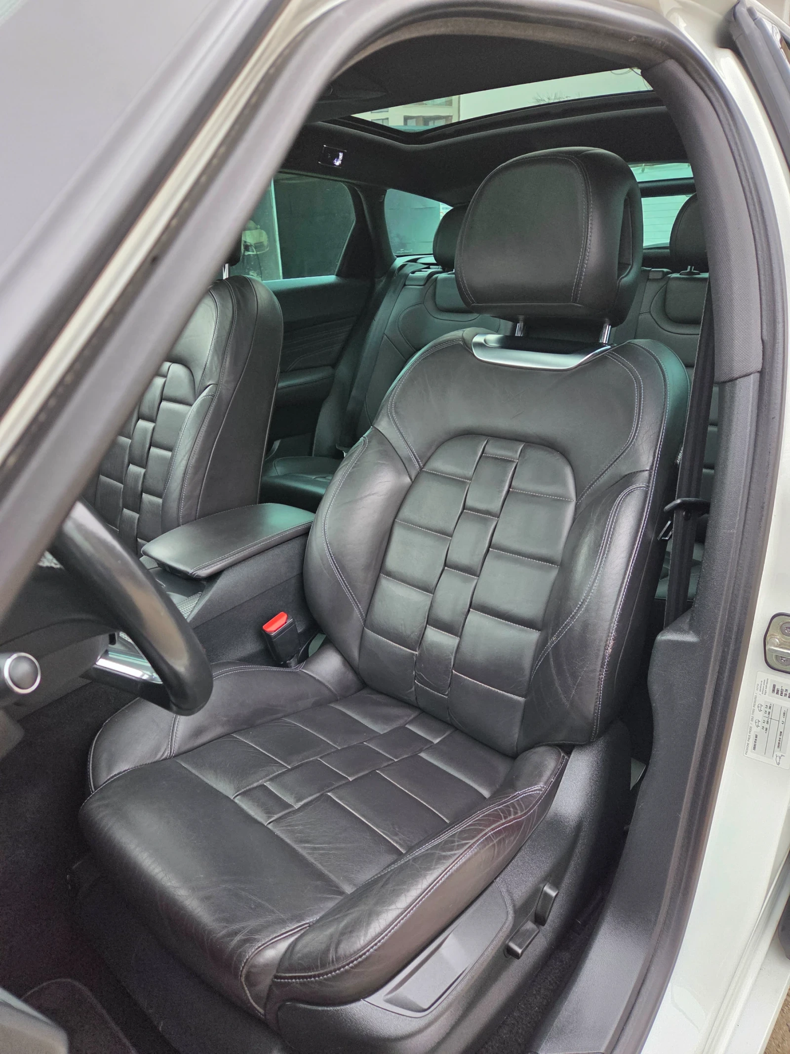 Citroen DS5 2.0HDI 180ps 2014г, снимка 10 - Автомобили и джипове - 54000177