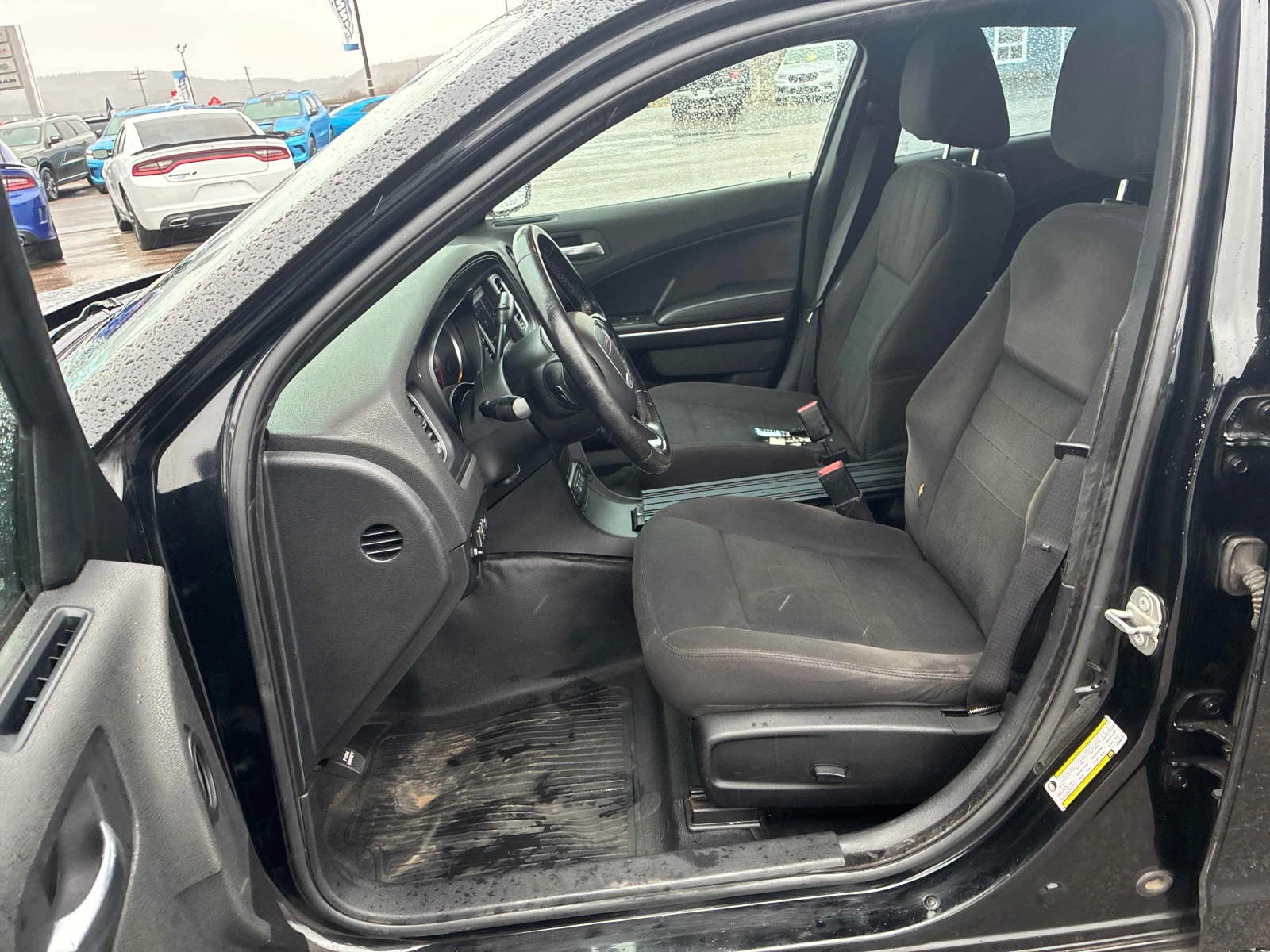 Dodge Charger ПОЛИЦЕЙСКИ * ПОДСИЛЕН * 5.7 HEMI * AWD * , снимка 7 - Автомобили и джипове - 54101214