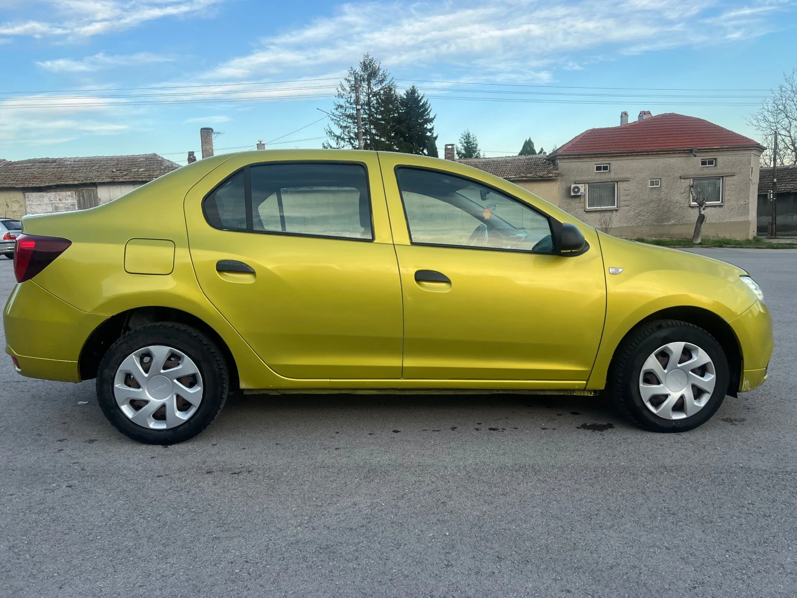 Dacia Logan * 1.0SCe* 73hp* Климатик* Газ* , снимка 4 - Автомобили и джипове - 54114683