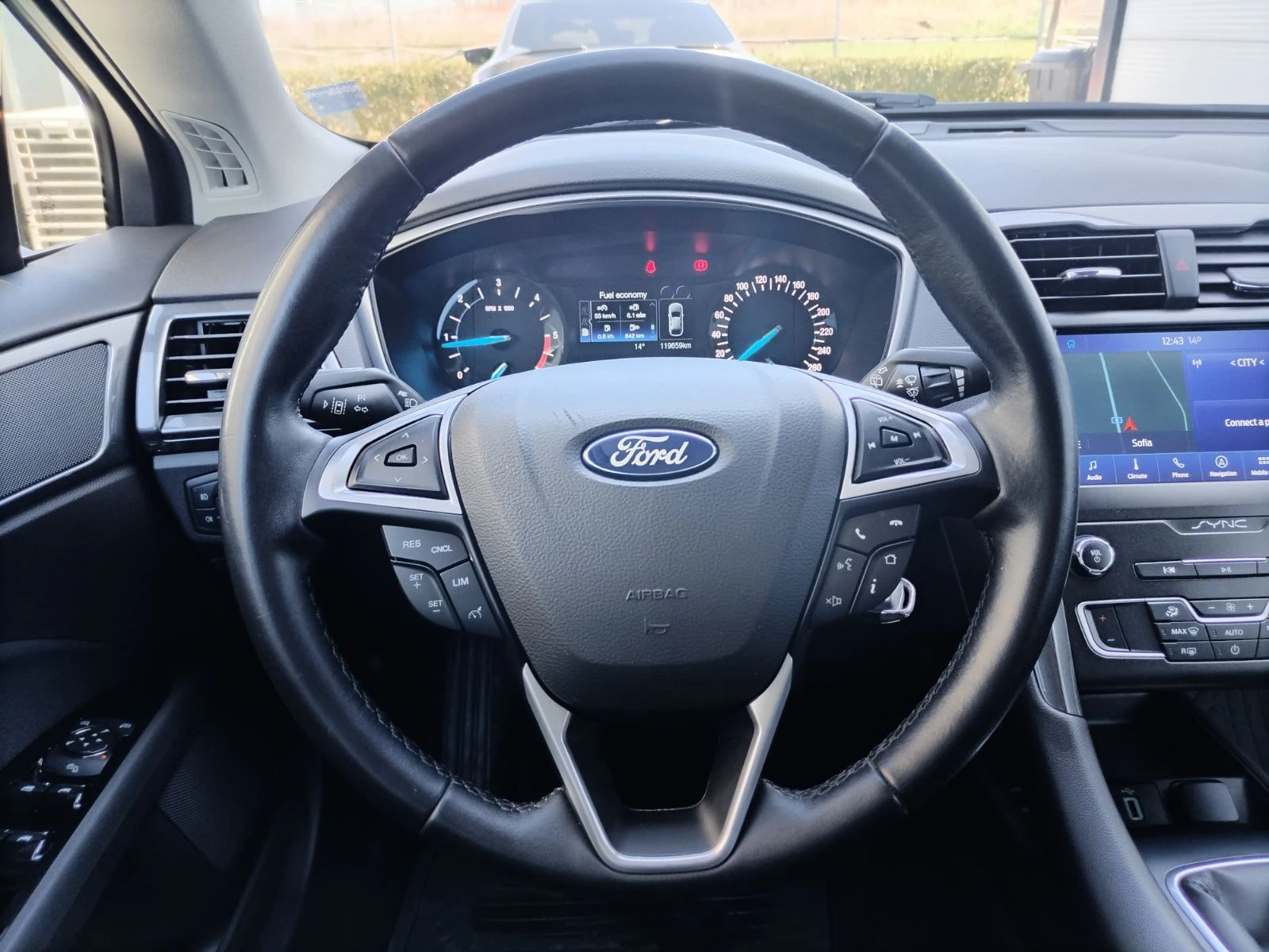 Ford Mondeo 2.0 EcoBlue/150 к.с., снимка 10 - Автомобили и джипове - 54136255