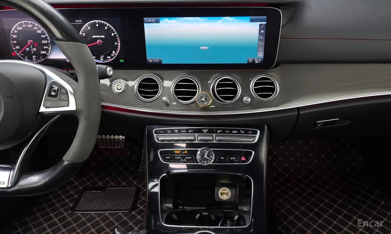 Mercedes-Benz E 43 AMG 4MATIC* BURMESTER* ХЕДЪП* ОБДУХВАНЕ* ДИСТРОНИК* CA, снимка 10 - Автомобили и джипове - 54417632