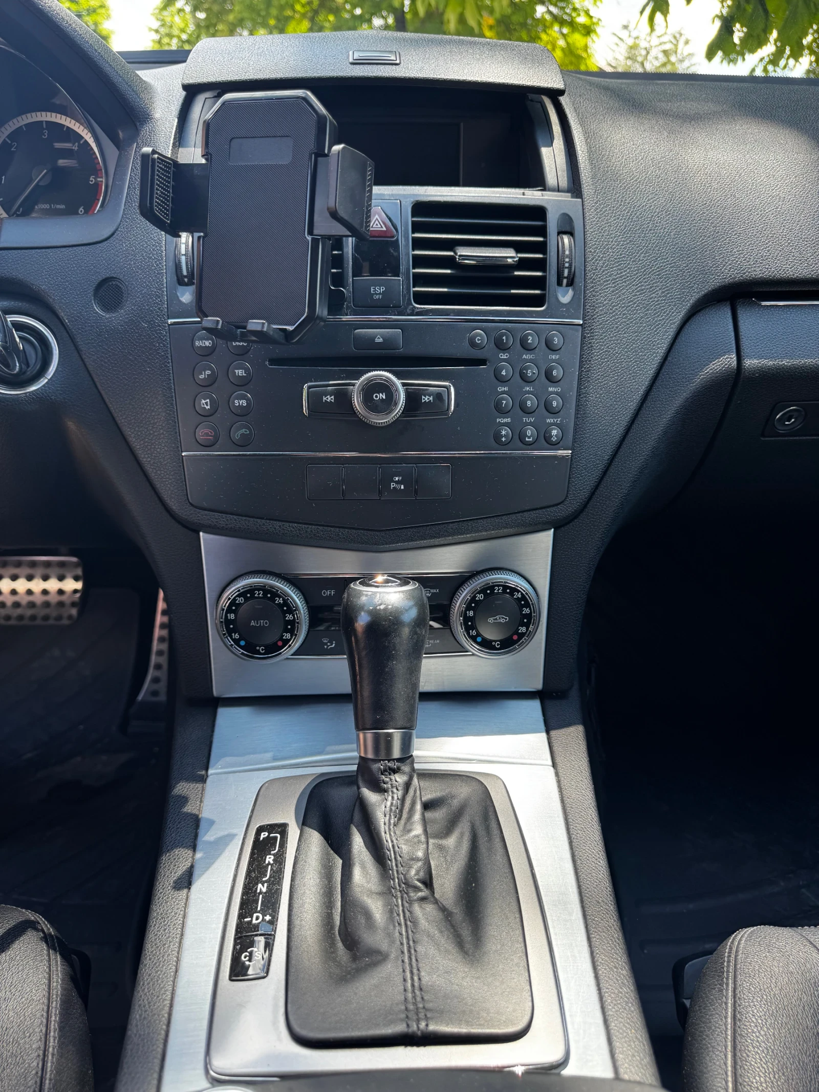 Mercedes-Benz C 220 AMG PACK PANORAMA, снимка 6 - Автомобили и джипове - 54787667