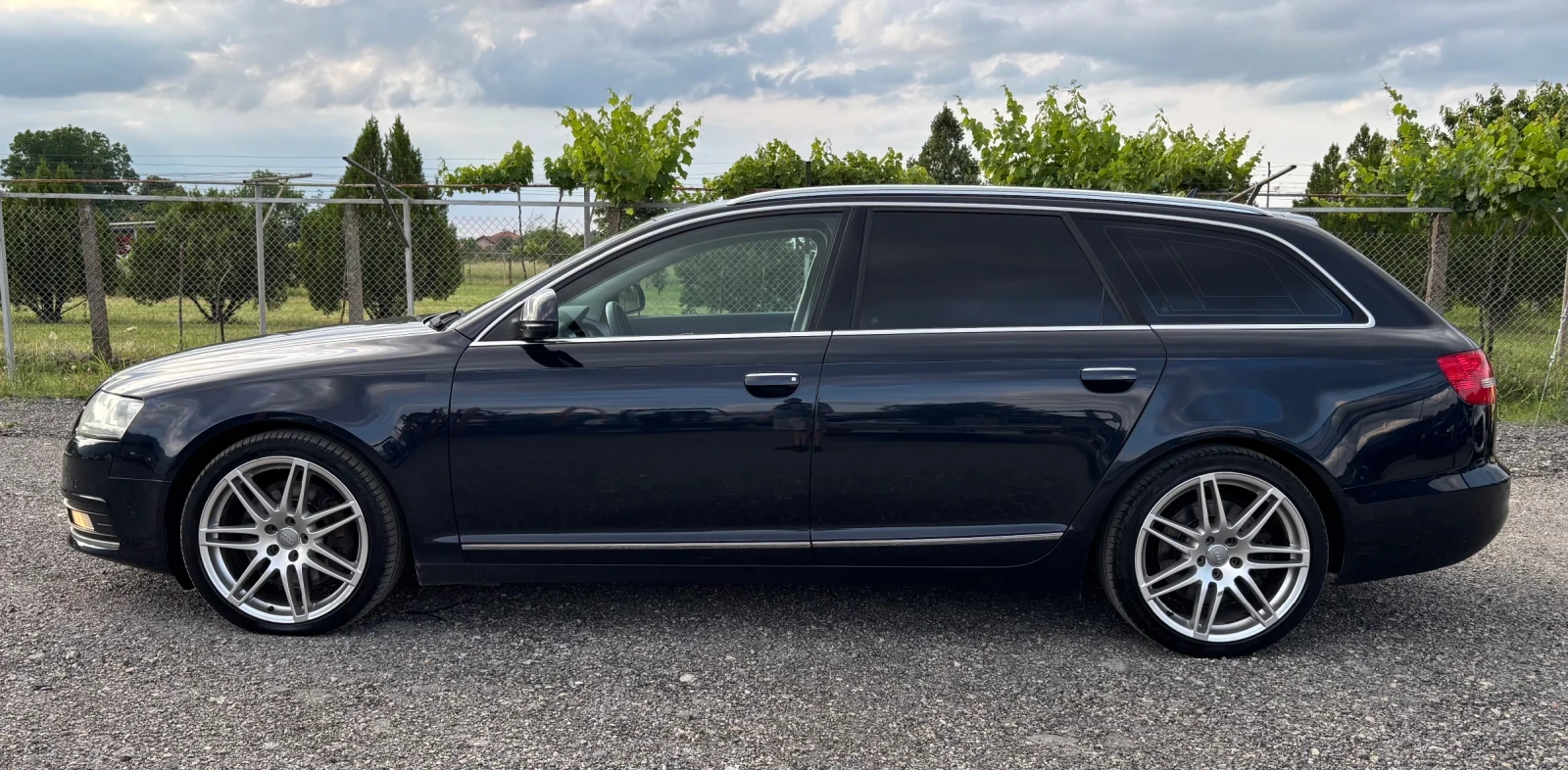Audi A6 Facelift keyless , снимка 8 - Автомобили и джипове - 54799189