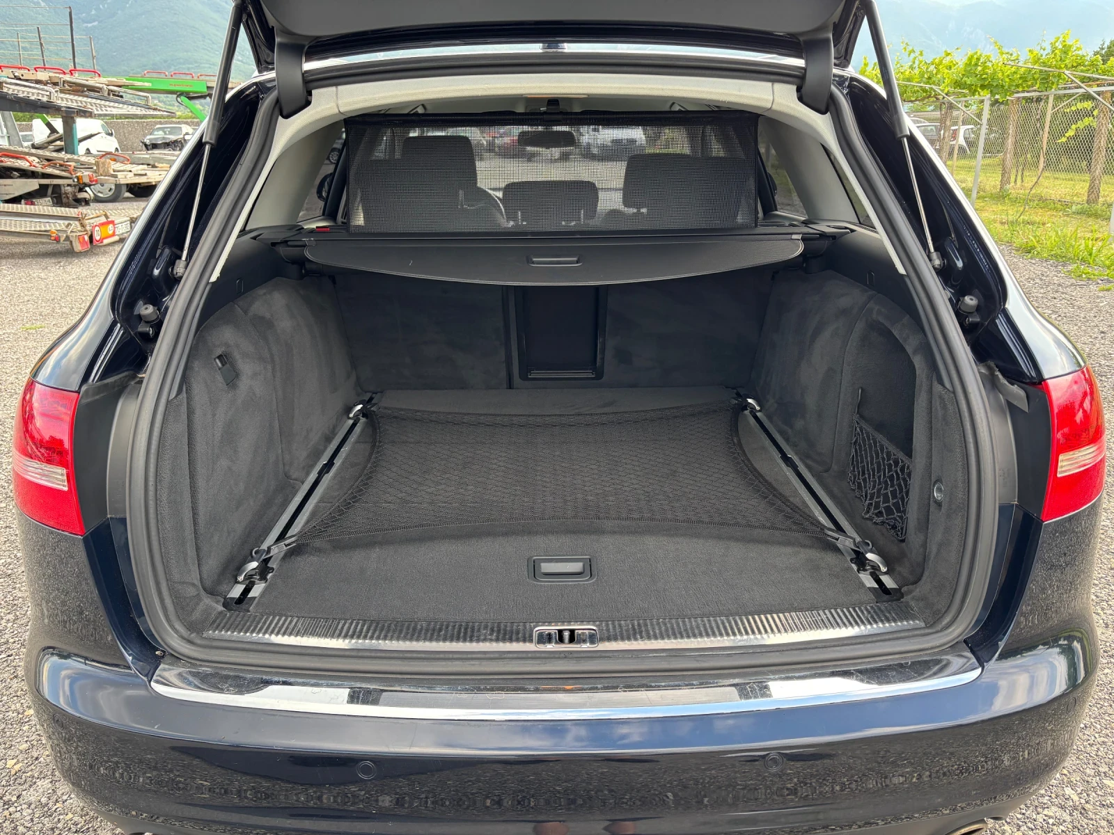 Audi A6 Facelift keyless , снимка 9 - Автомобили и джипове - 54799189