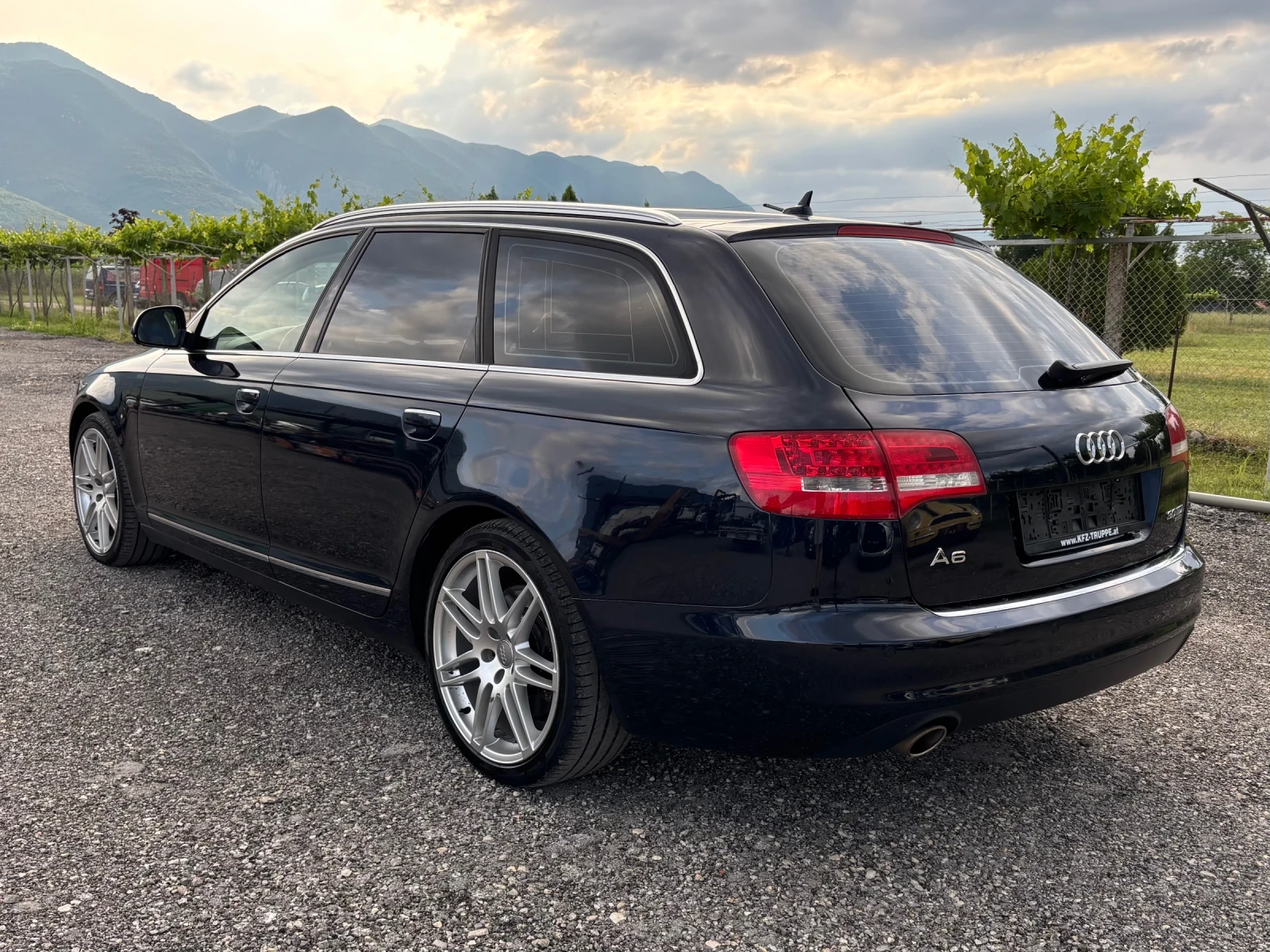 Audi A6 Facelift keyless , снимка 7 - Автомобили и джипове - 54799189