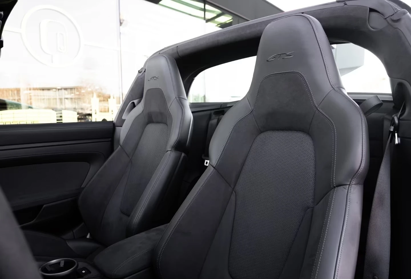 Porsche 911 992.2 TARGA 4 GTS SPORT-CHRONO BOSE 360-CAM, снимка 10 - Автомобили и джипове - 54890244