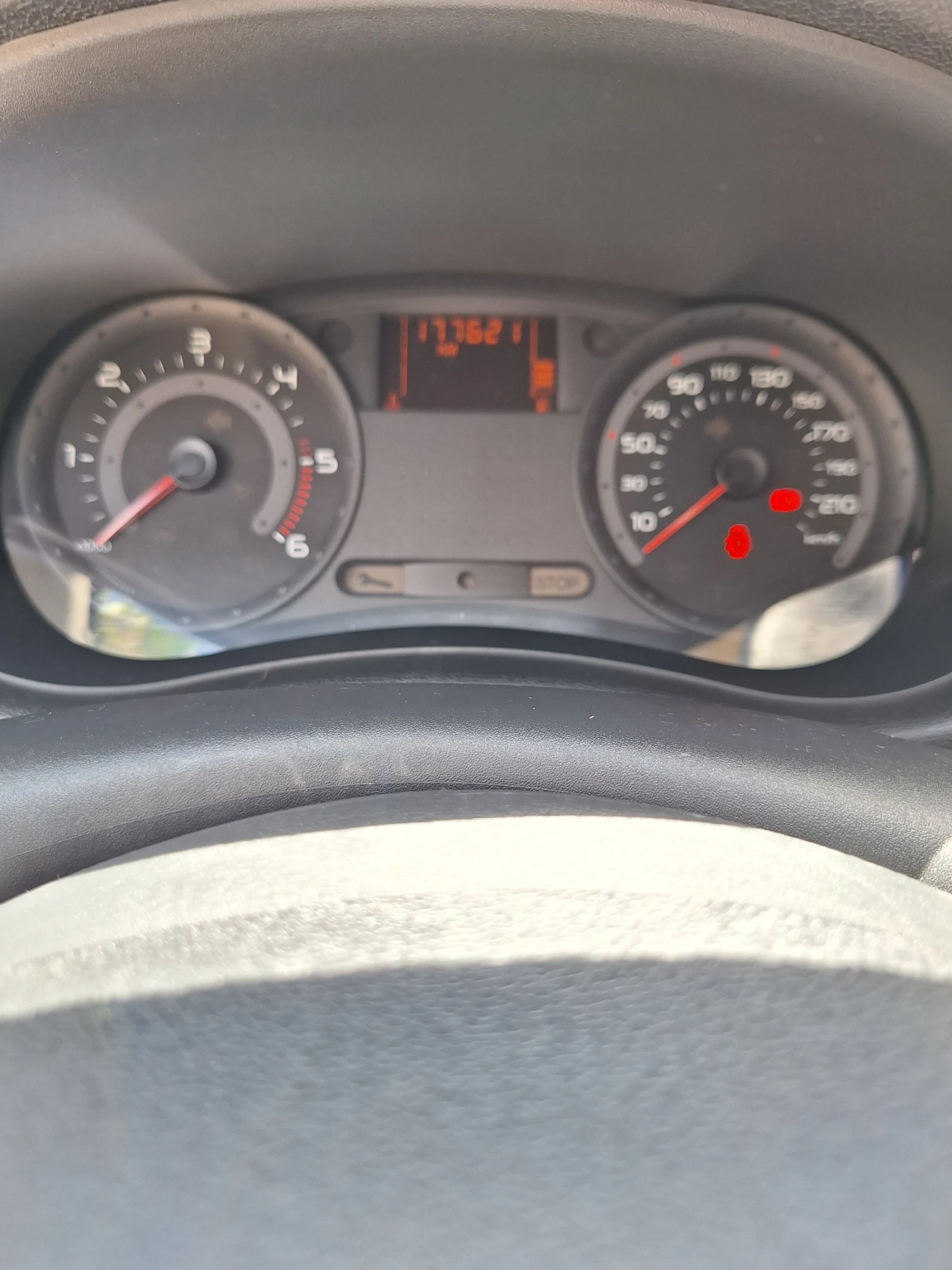 Renault Clio III, снимка 6 - Автомобили и джипове - 54913957