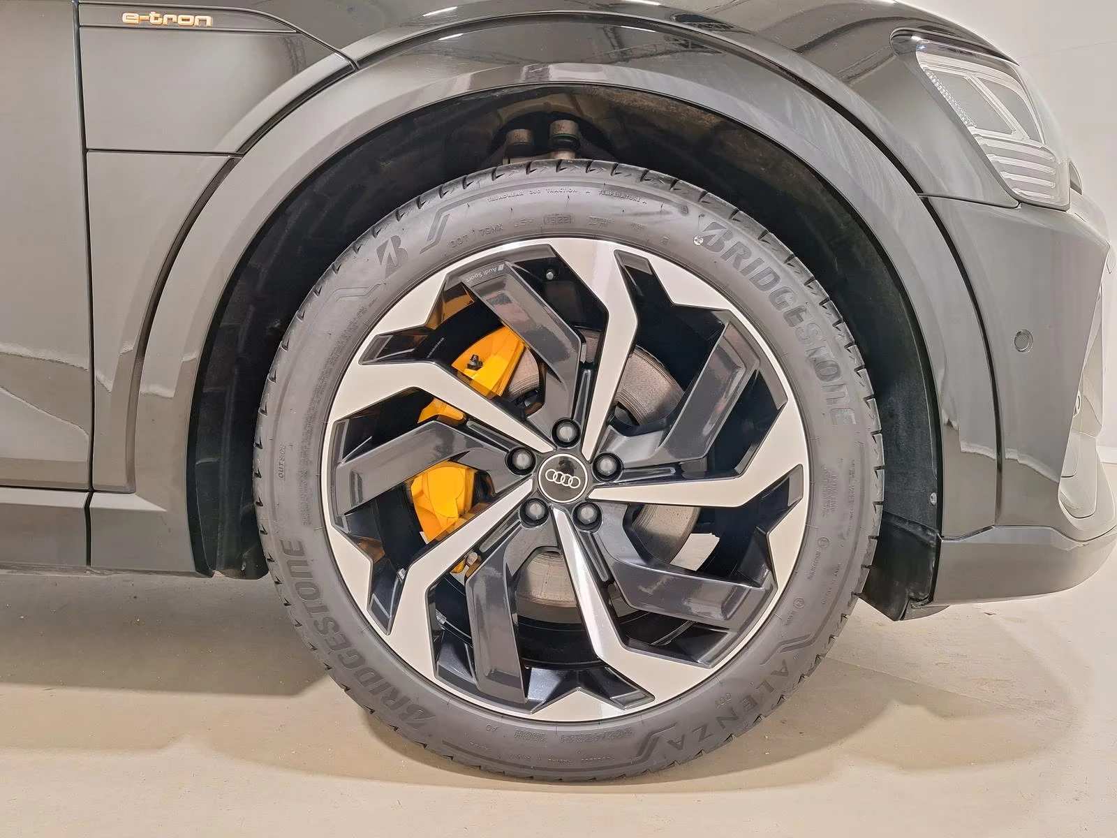 Audi E-Tron * E-TRON 50* S-LINE* 360* B&O* , снимка 6 - Автомобили и джипове - 54916863