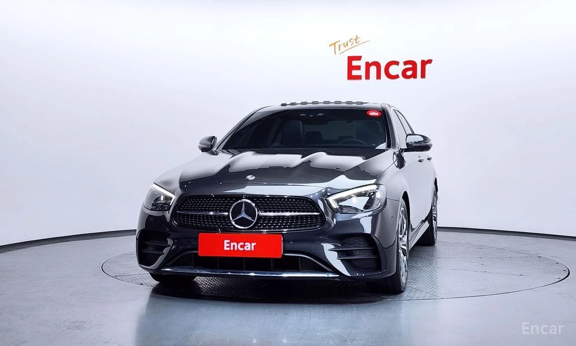 Mercedes-Benz E 220, снимка 3 - Автомобили и джипове - 54969825