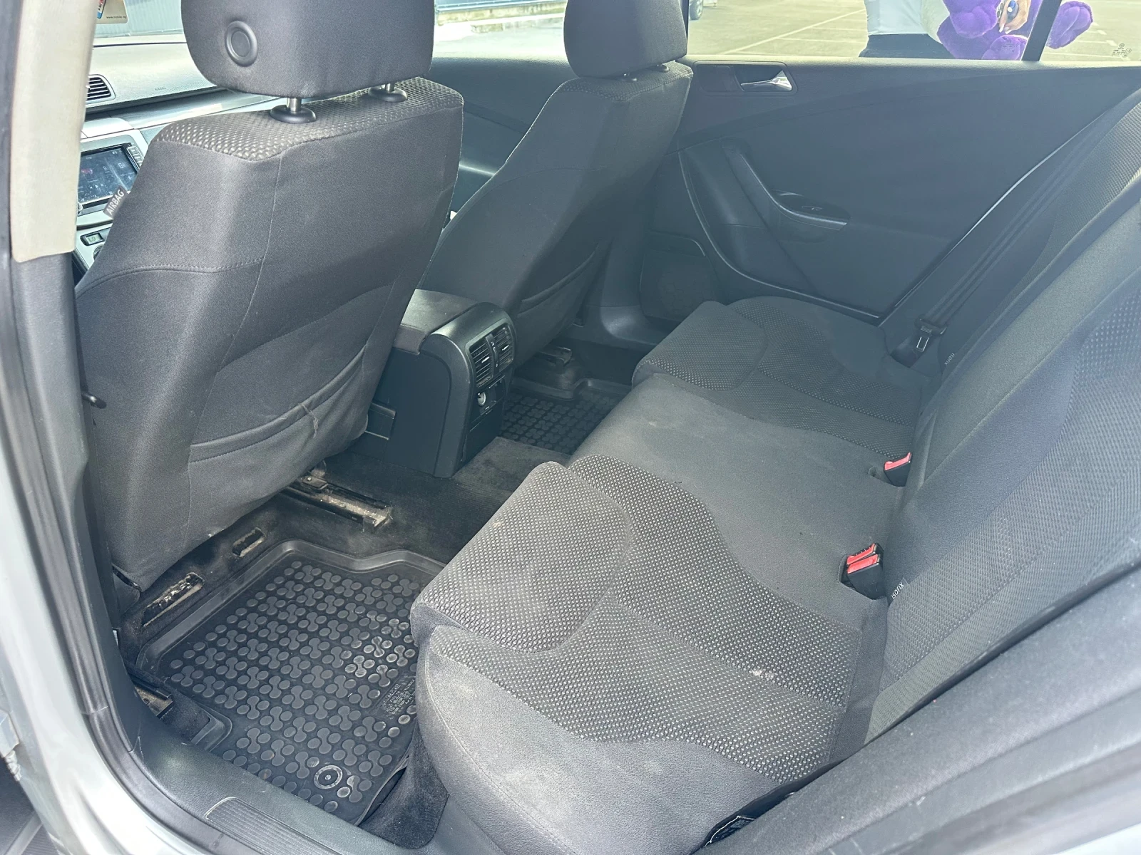 VW Passat 2.0TDI, снимка 9 - Автомобили и джипове - 55037734