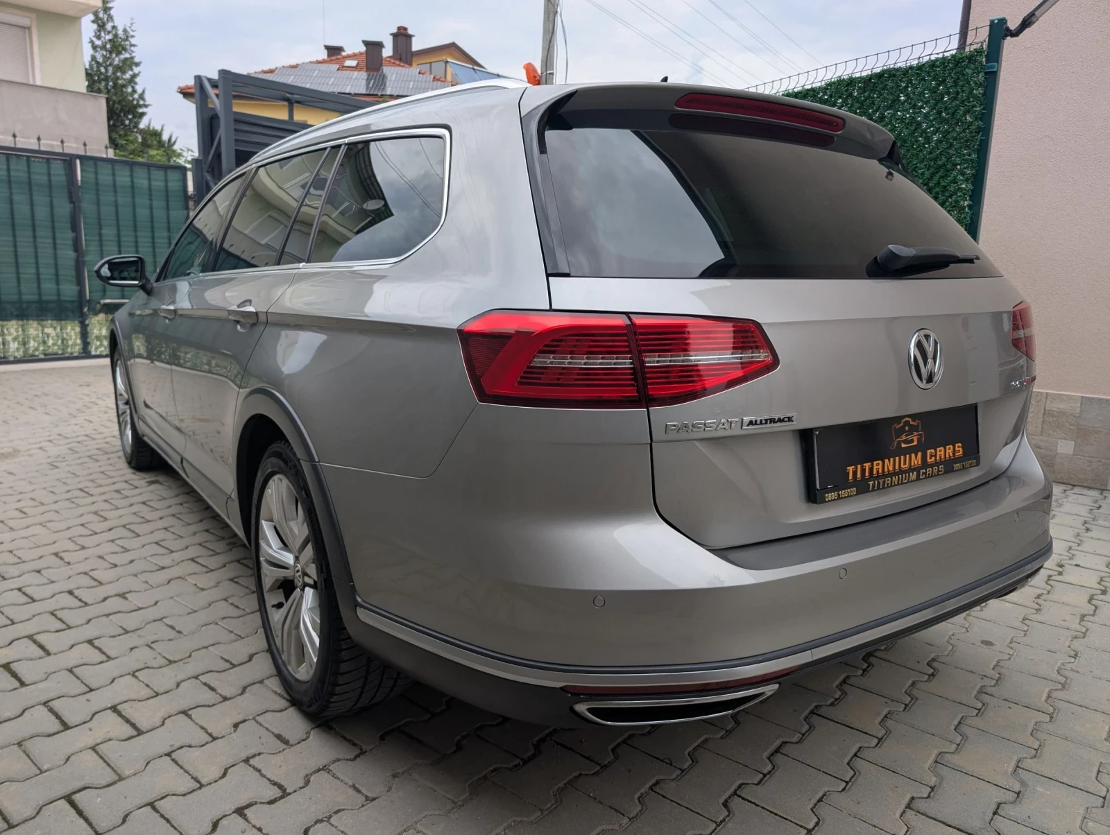VW Alltrack 2.0TDI 190кс.* 4x4* Digital* Дистроник* LED, снимка 6 - Автомобили и джипове - 55058491
