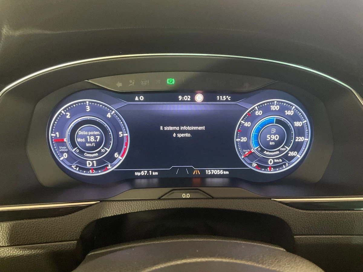 VW Alltrack 2.0TDI 190кс.* 4x4* Digital* Дистроник* LED, снимка 12 - Автомобили и джипове - 55058491