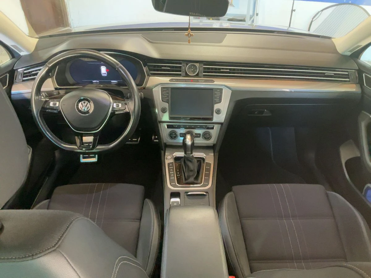VW Alltrack 2.0TDI 190кс.* 4x4* Digital* Дистроник* LED, снимка 7 - Автомобили и джипове - 55058491
