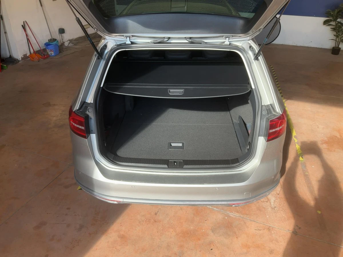 VW Alltrack 2.0TDI 190кс.* 4x4* Digital* Дистроник* LED, снимка 6 - Автомобили и джипове - 55058491