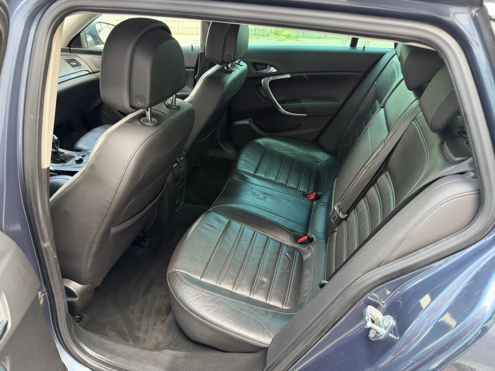 Opel Insignia 2.0CDTI-ПОДГРЕВ-ОБДУХВАНЕ* * * , снимка 9 - Автомобили и джипове - 55151366
