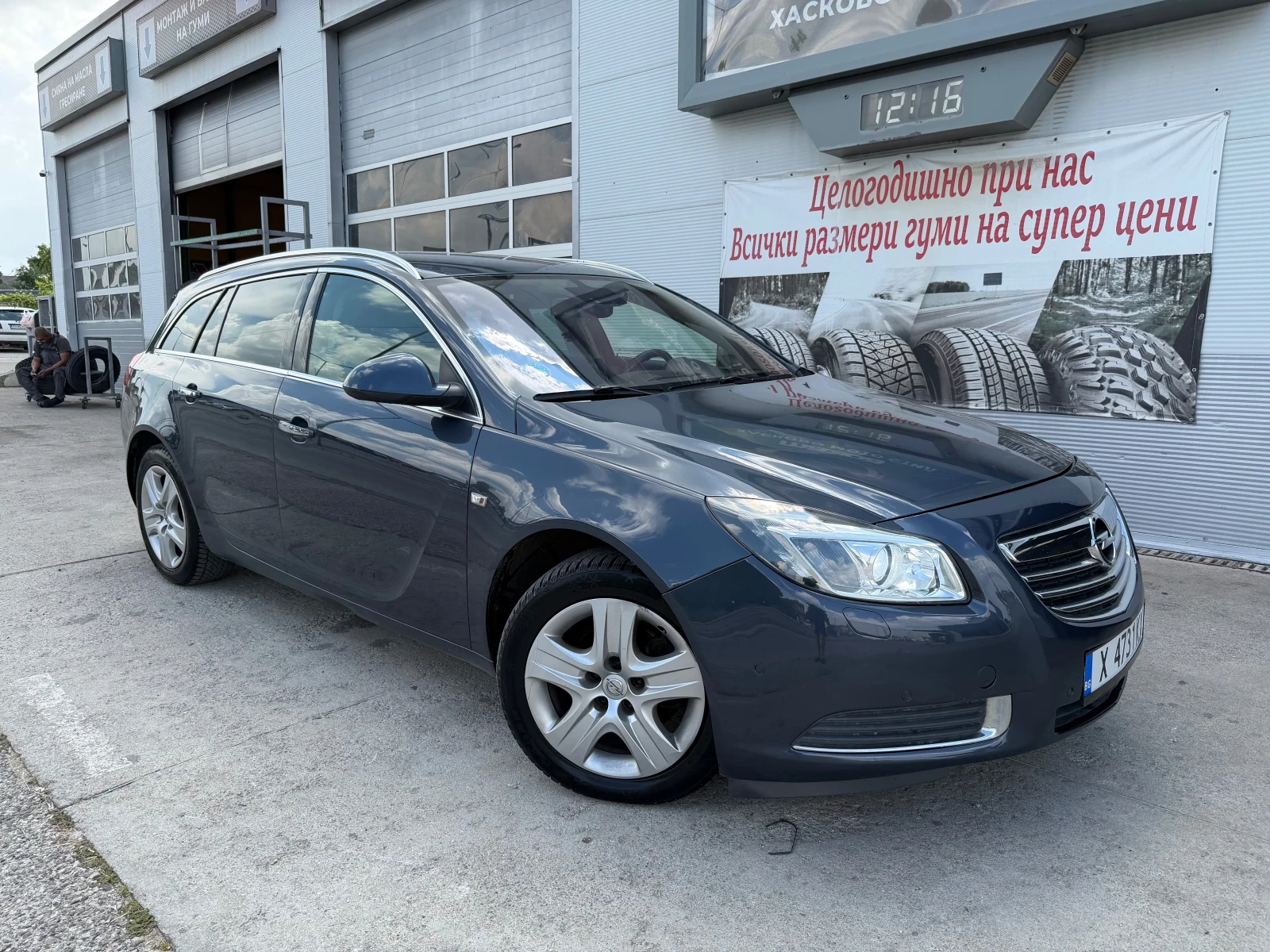 Opel Insignia 2.0CDTI-ПОДГРЕВ-ОБДУХВАНЕ* * * , снимка 3 - Автомобили и джипове - 55151366
