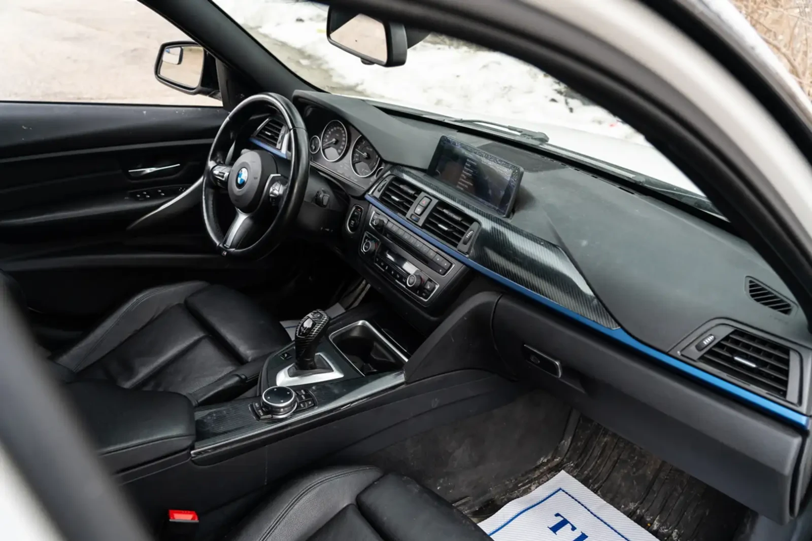 BMW 335 M SPORT + HARMON CARDON/360CAM/PANORAM/FULL, снимка 15 - Автомобили и джипове - 55207554