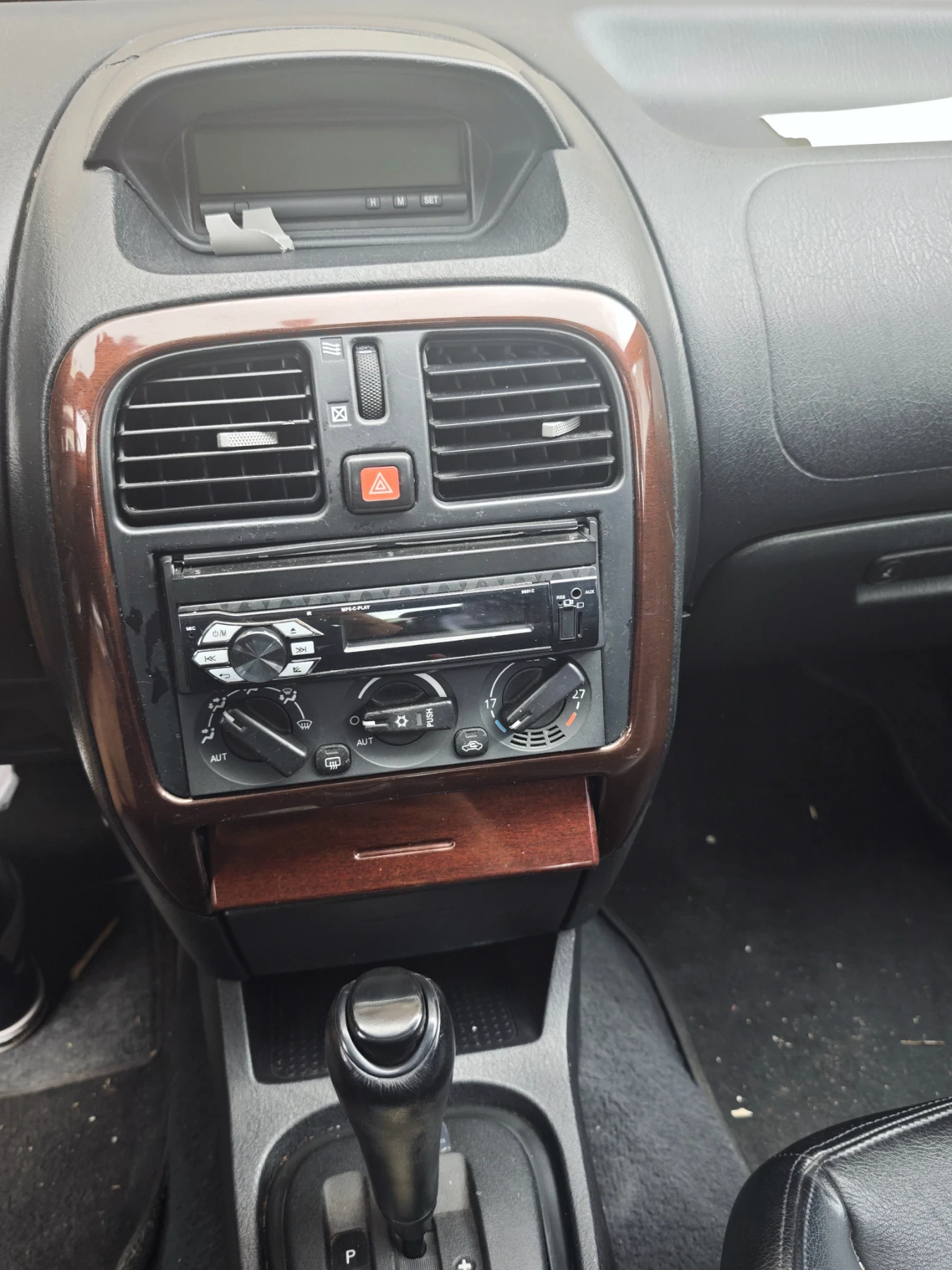 Mitsubishi Carisma