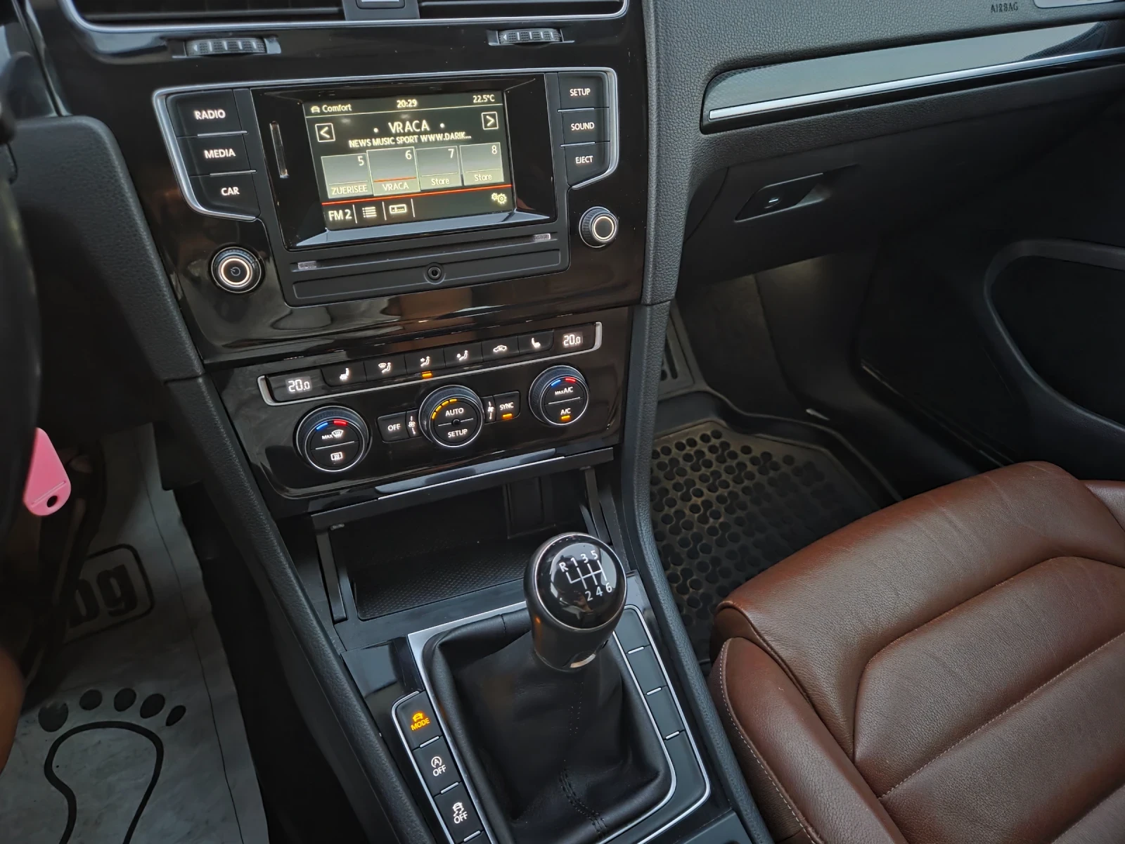 VW Golf 2.0Tdi  4motion, снимка 9 - Автомобили и джипове - 55649977