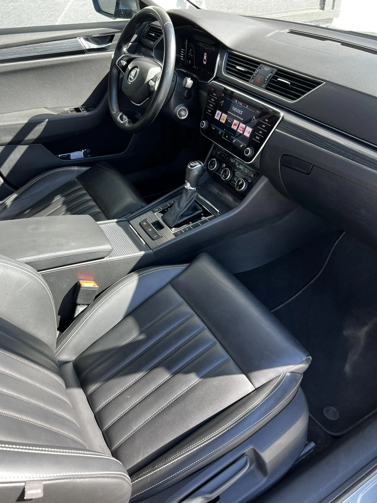 Skoda Superb, снимка 8 - Автомобили и джипове - 56456759