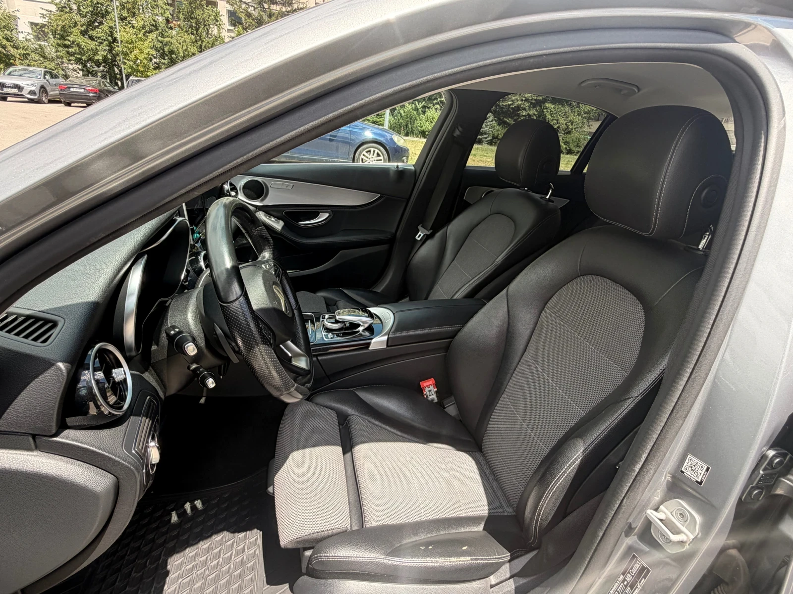 Mercedes-Benz C 250 BLUETEC 4MATIC , снимка 6 - Автомобили и джипове - 56638581